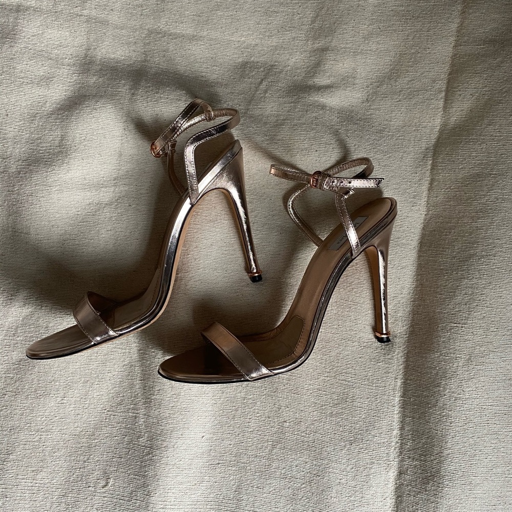 MaxMara Gold Sandals - Picture 2 of 4